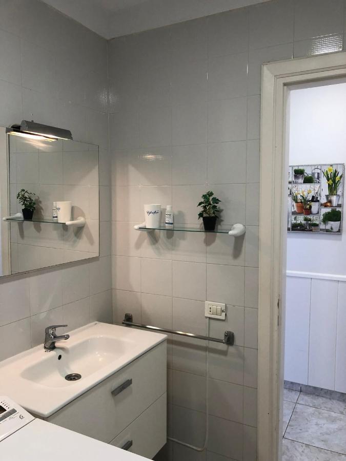 Apartamento De 1 Dormitorio En Victoria Court 2 Los Cristianos. Los Cristianos  Esterno foto
