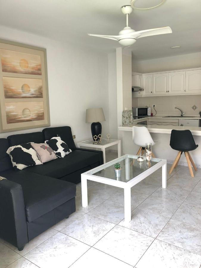 Apartamento De 1 Dormitorio En Victoria Court 2 Los Cristianos. Los Cristianos  Esterno foto